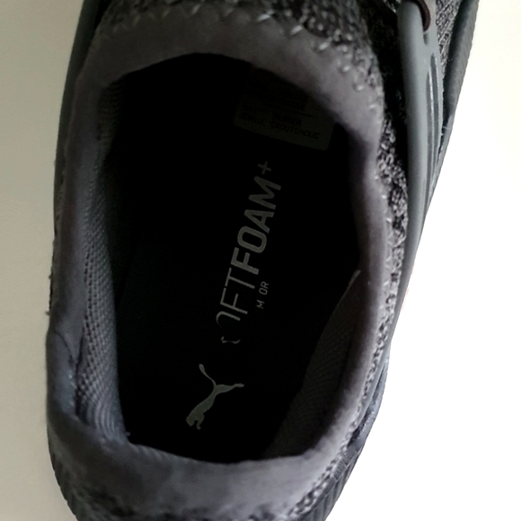 Boys Puma Sneakers - Picture 2 of 5